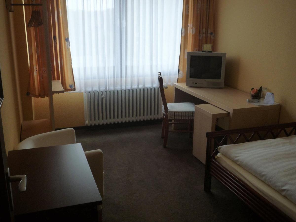 Gütersloh Center Hotel الغرفة الصورة